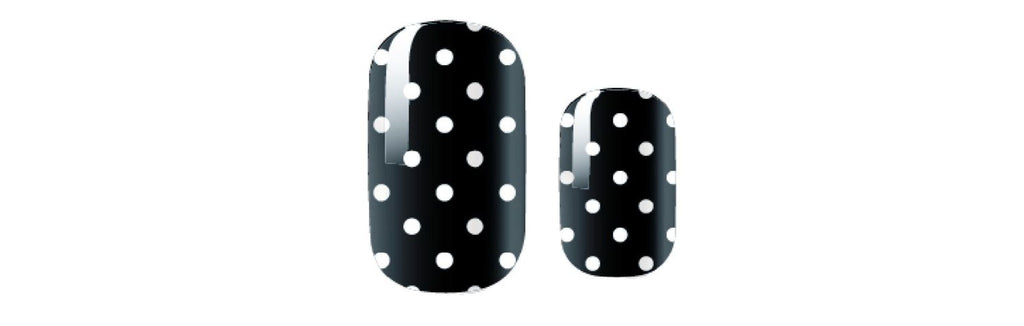 spotty nail art